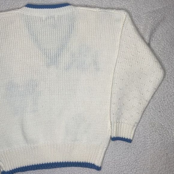Vintage 62 EAST Knitted V-Neck Sweater: Size Medium - Picture 8 of 10